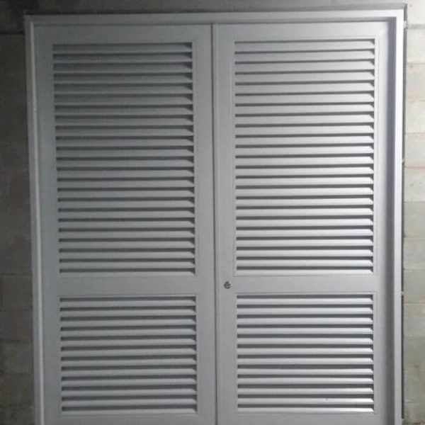 fabrica puertas metalicas (1)