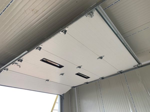 Puerta Seccional PB1 Standar Lift