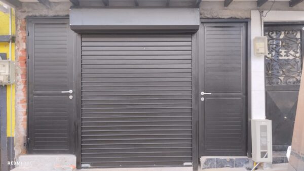 PUERTA ENROLLABLE SOLIDA ECO - Image 2