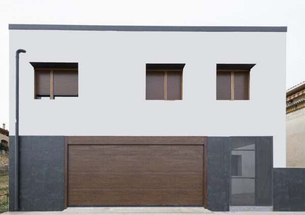 PUERTA DE GARAJE TIPO MADERA - Image 7