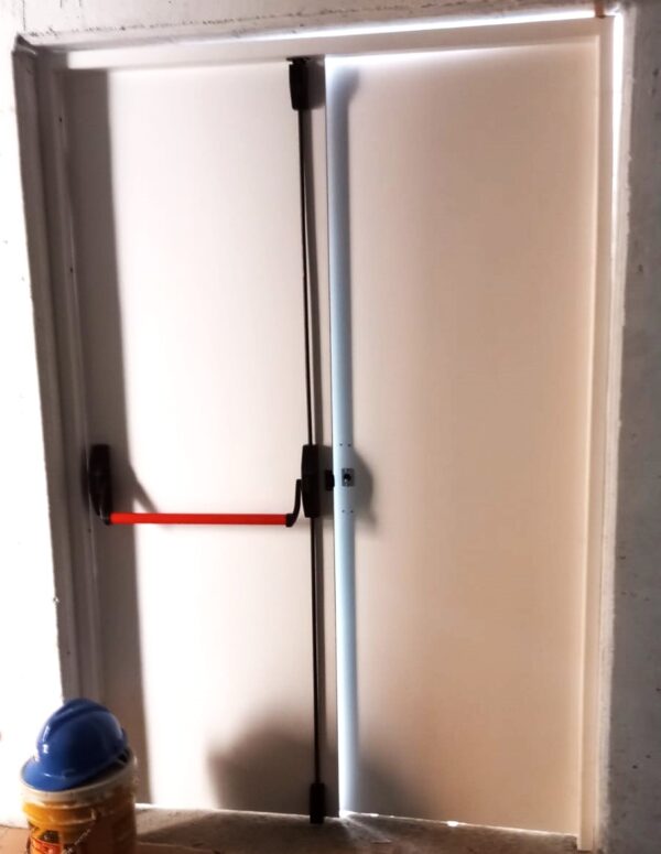 Puertas Para Salida de Emergencia DOBLE HOJA - Image 10